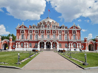 Петровский Путевой Дворец